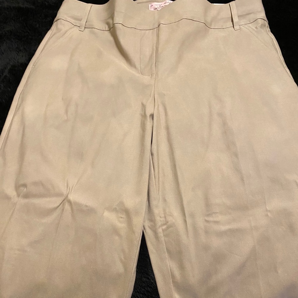 Addition Elle khaki
